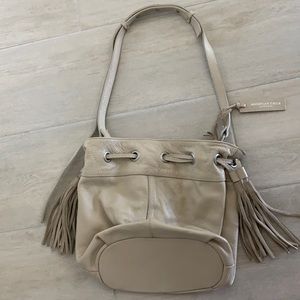American Eagle cream leather bag - bucket bag -